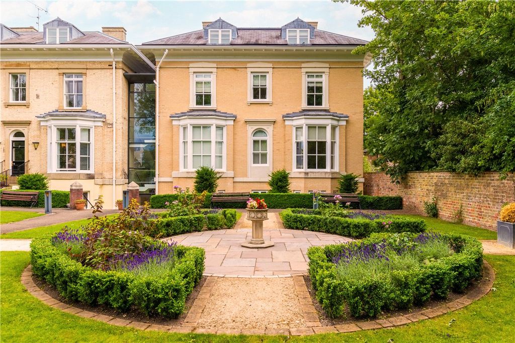 Property photo 1 of 12 Picture No. 09