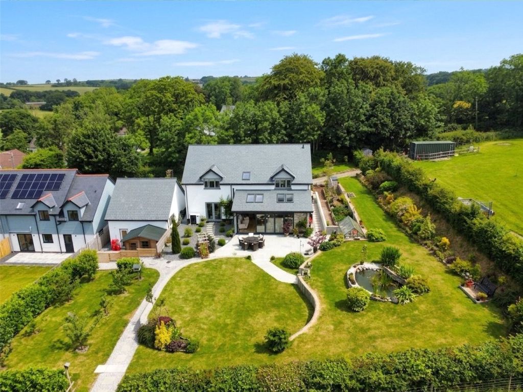 Property photo 1 of 32 Drone