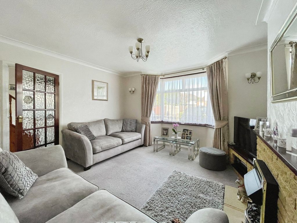 Property photo 3 of 14 Pbox-Img.Jpg