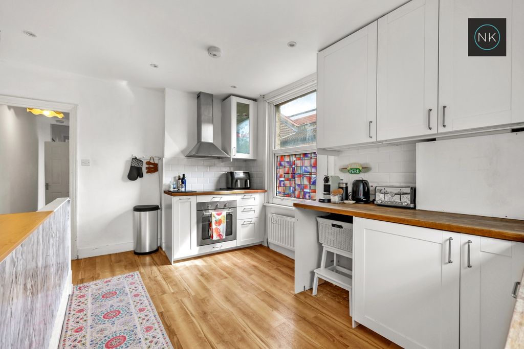 Property photo 3 of 21 4625006