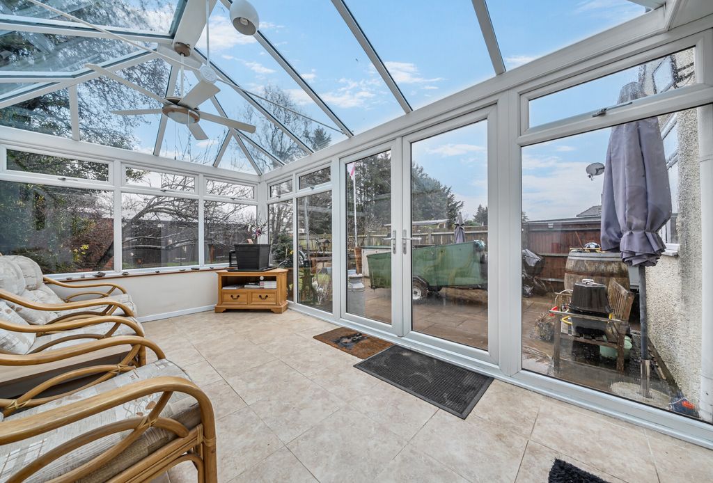 Property photo 3 of 16 1399898-5-6969035...