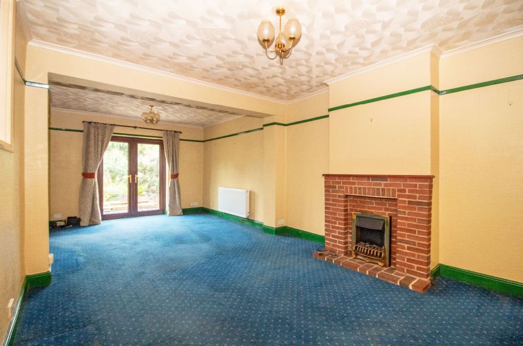 Property photo 3 of 23