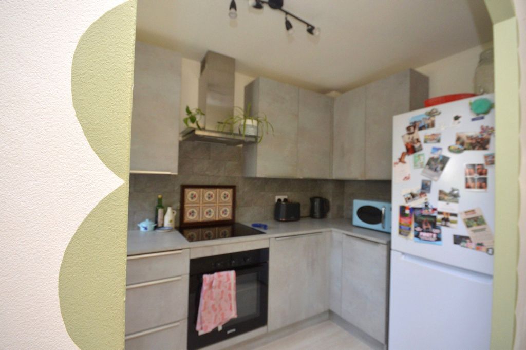 Property photo 2 of 13 Kitchen