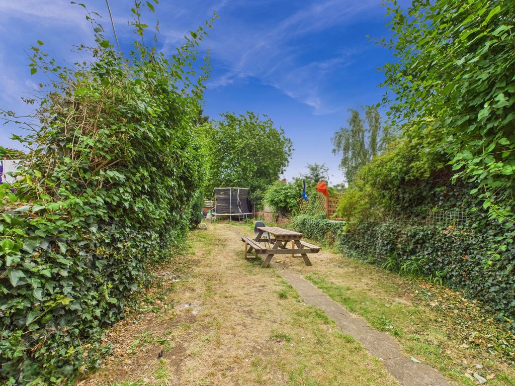 Property photo 3 of 15 Photo 10