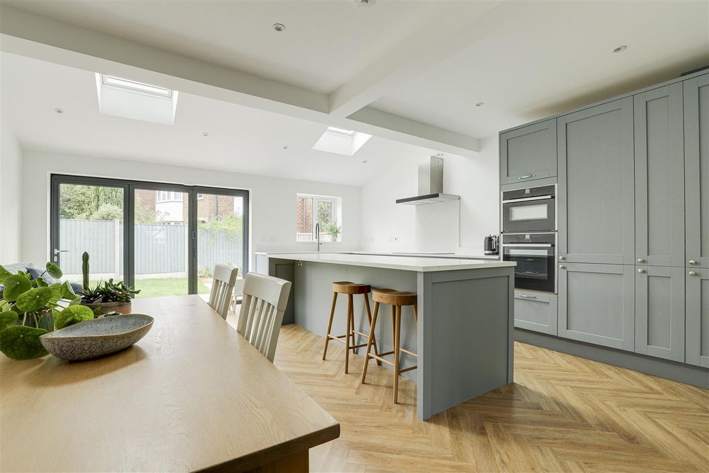 Property photo 3 of 27 05.Jpg