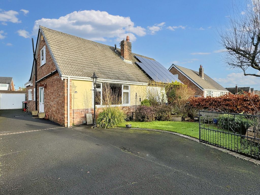 Property photo 1 of 27