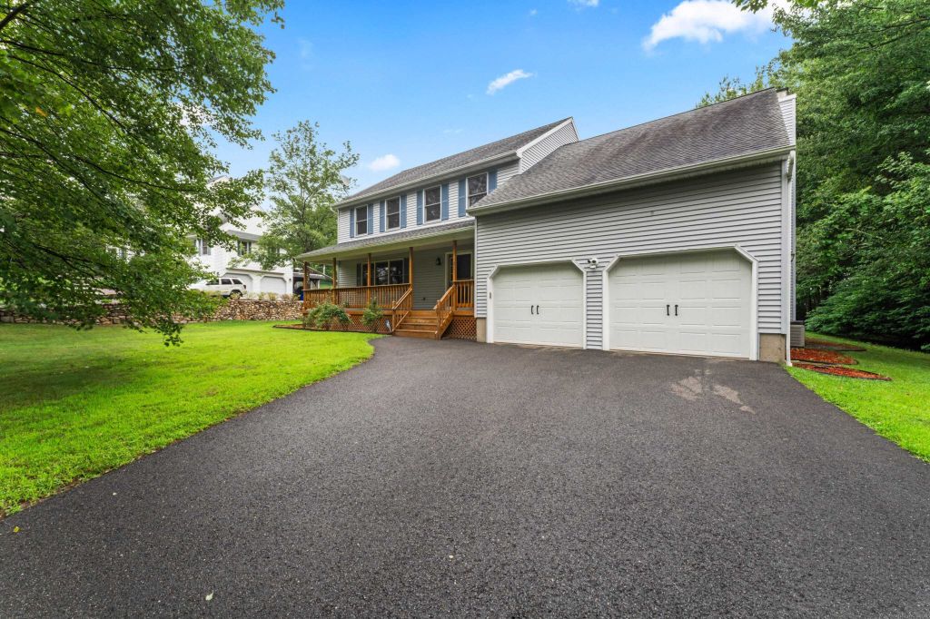 Property photo 1 of 31