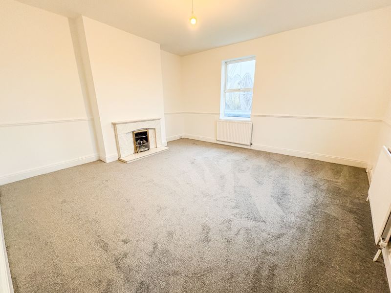 Property photo 2 of 12 Photo 8