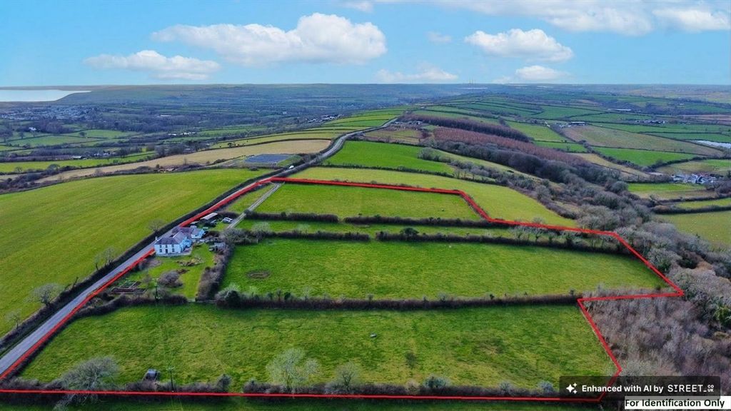 Property photo 3 of 47