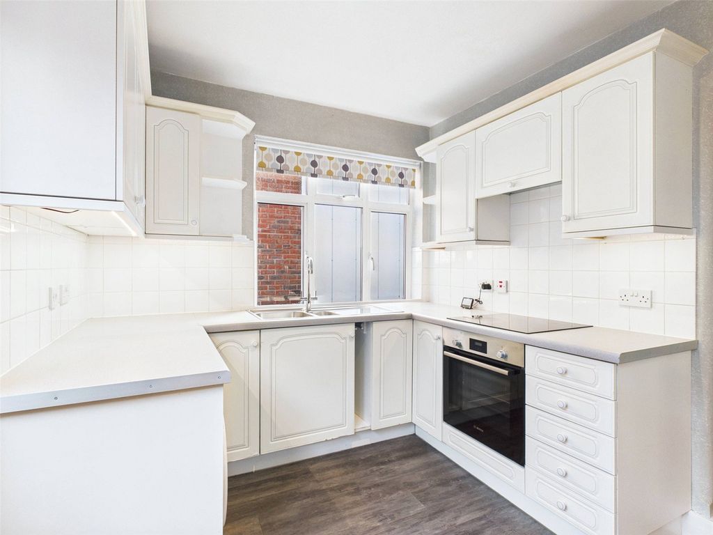 Property photo 2 of 13 Picture No. 02