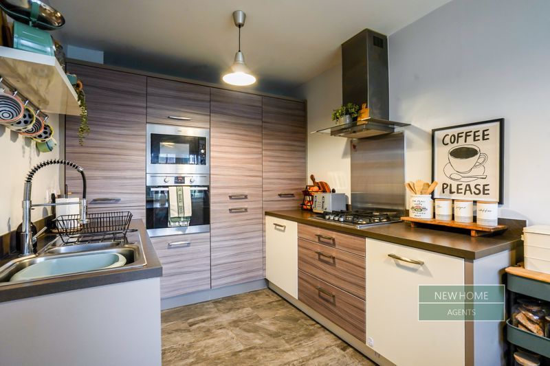 Property photo 2 of 25 Photo 24