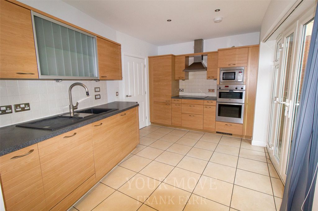 Property photo 2 of 13 Kitchen