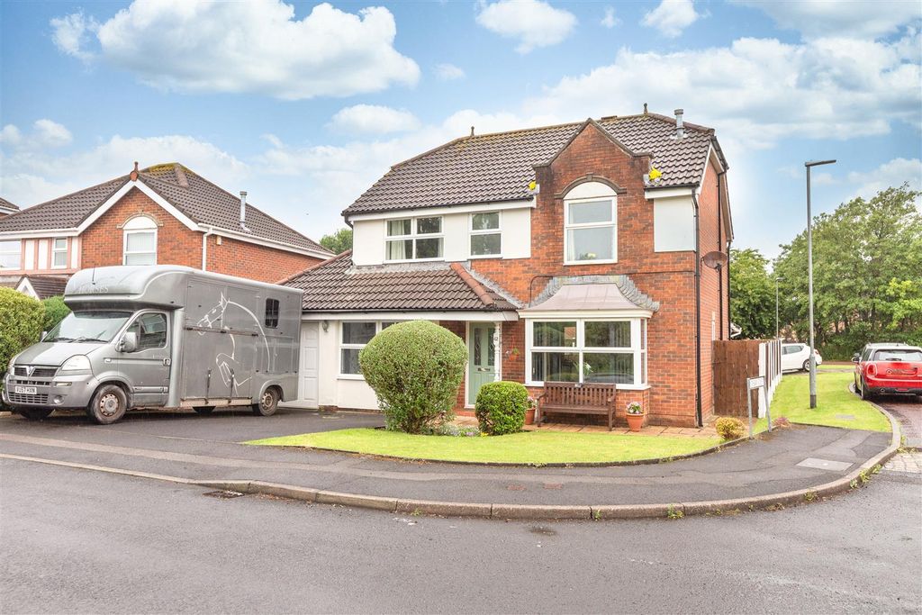 Property photo 1 of 23
