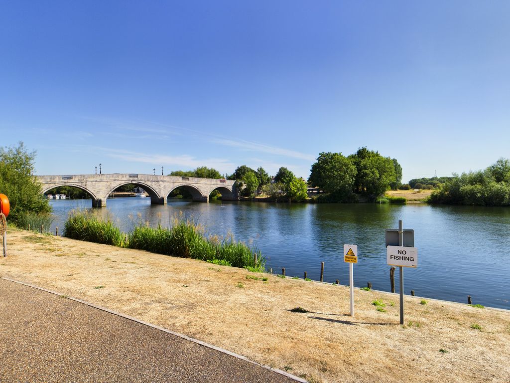 Property photo 2 of 11 Picture No. 16