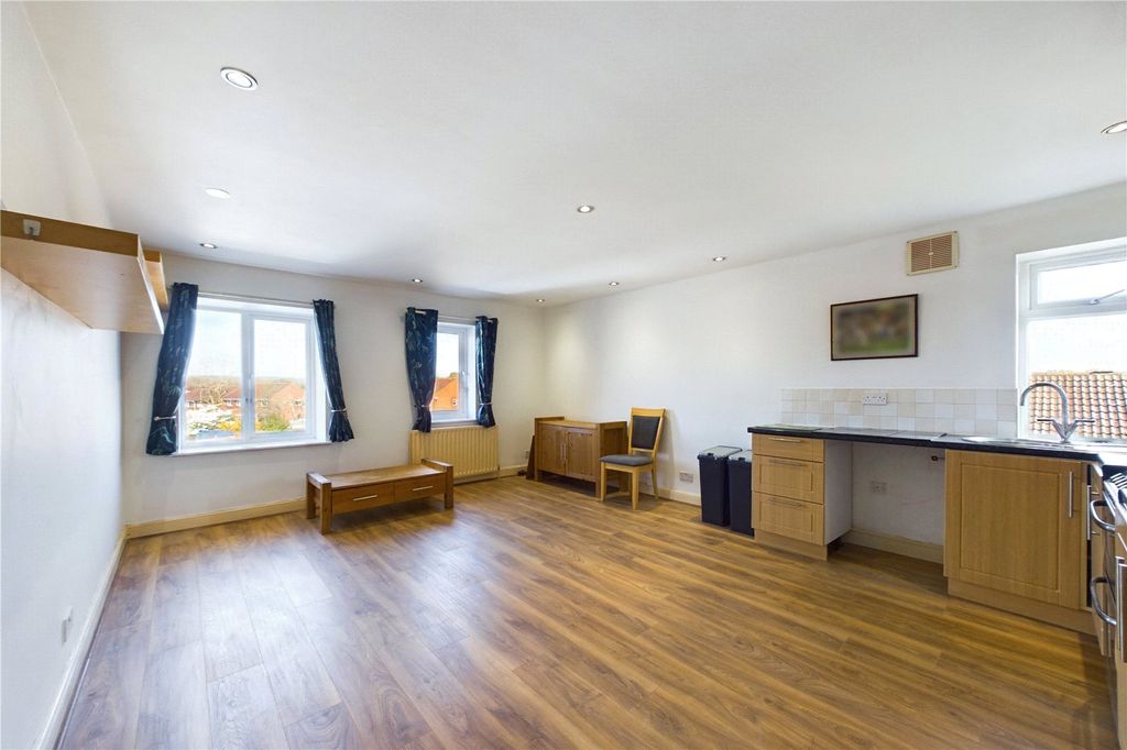 Property photo 2 of 10 Living Room