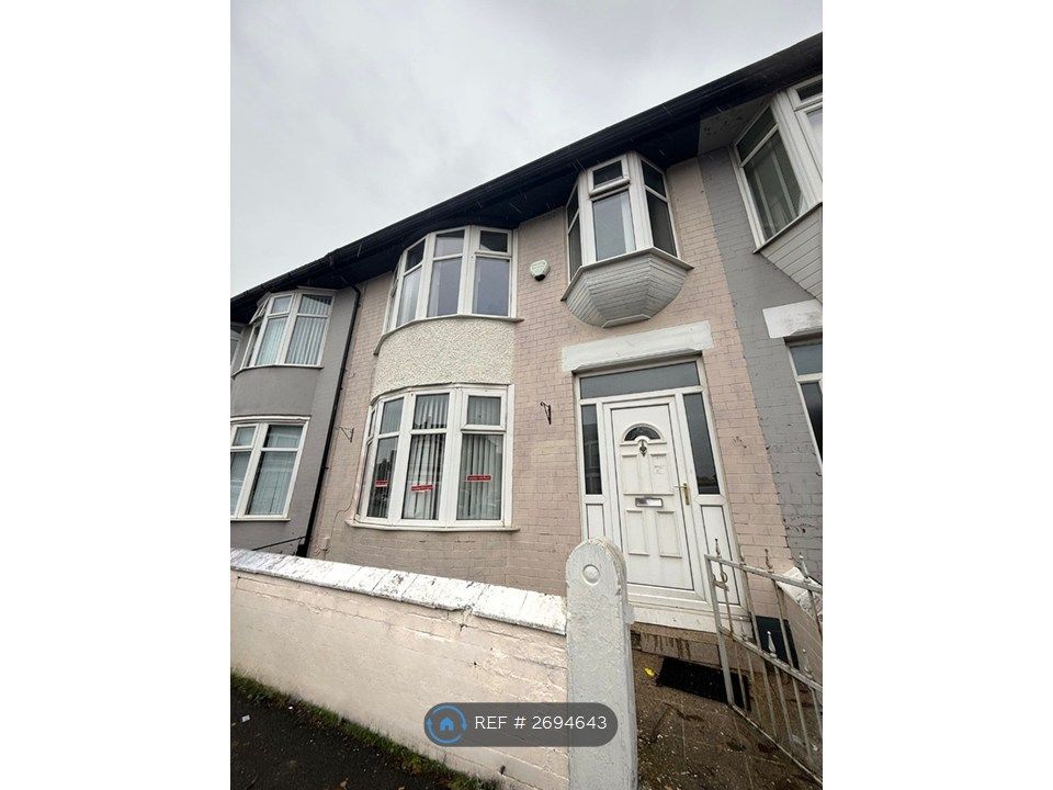 Property photo 2 of 9