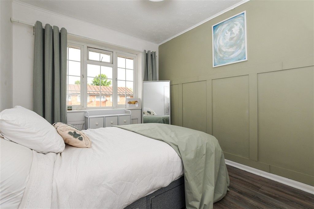 Property photo 3 of 12 Bedroom 1