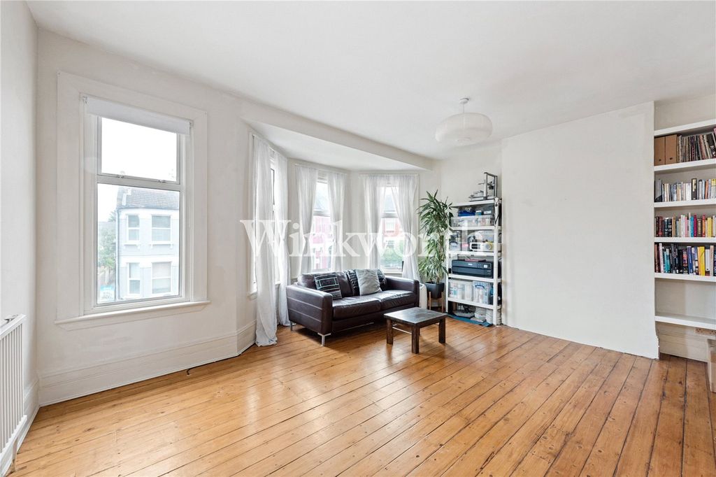 Property photo 3 of 14 Picture No. 09
