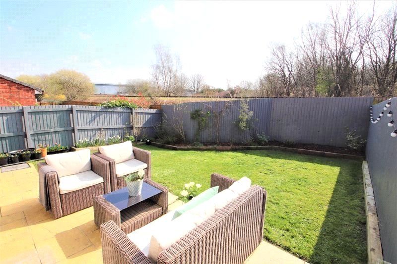 Property photo 2 of 21 Picture No. 46