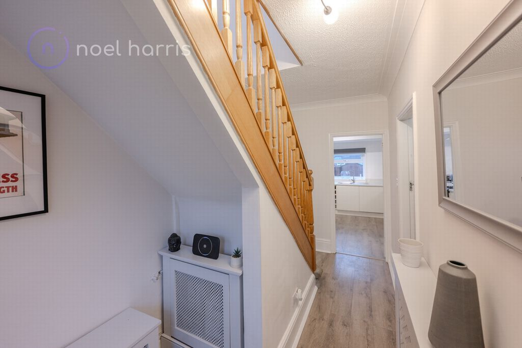 Property photo 3 of 21 Photo 3