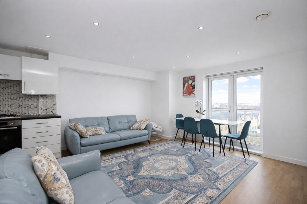 Property photo 3 of 8 Ddebe5Bf-A04c-4874-B68F-8Eaadd8A6ba3.Png