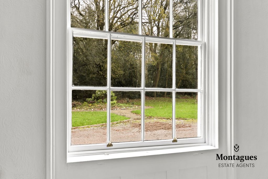 Additional image 9 of 6 bed detached house to rentThornwood Road, Epping CM16