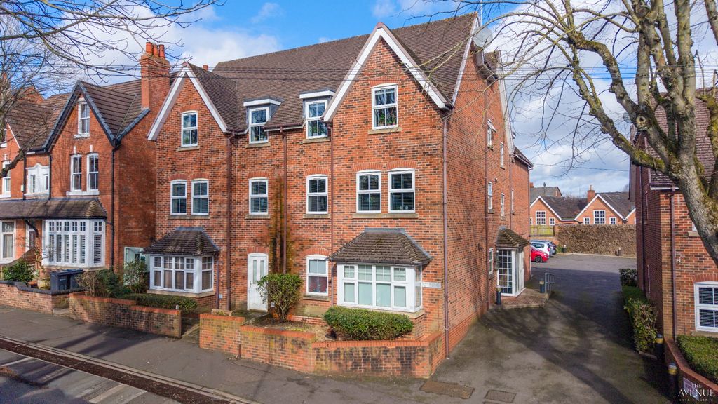 Property photo 1 of 25 4377583