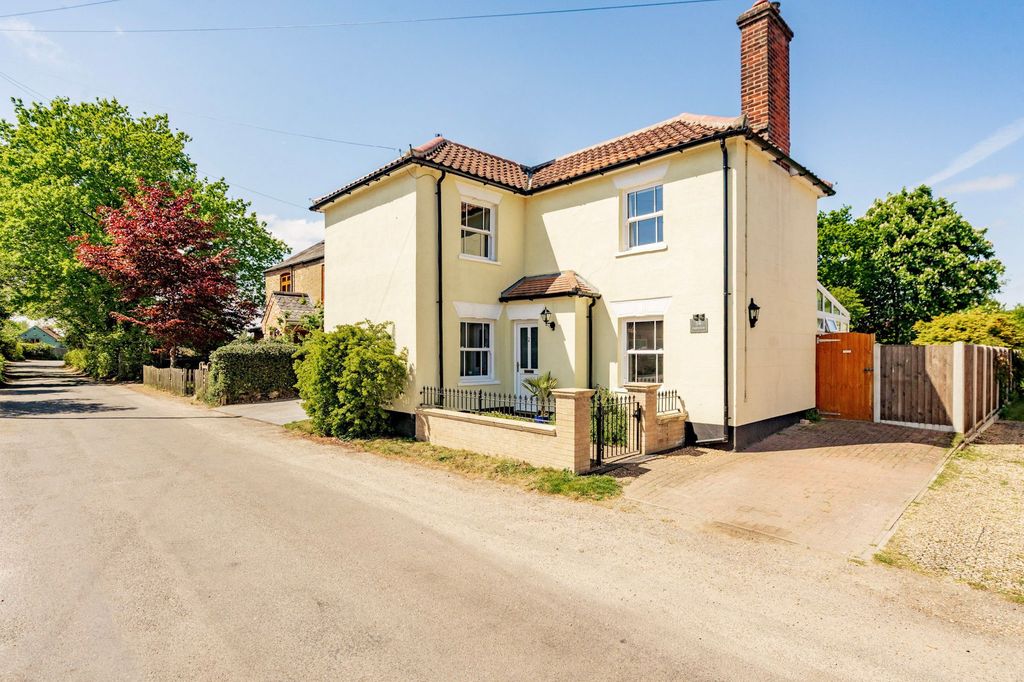 Property photo 1 of 23