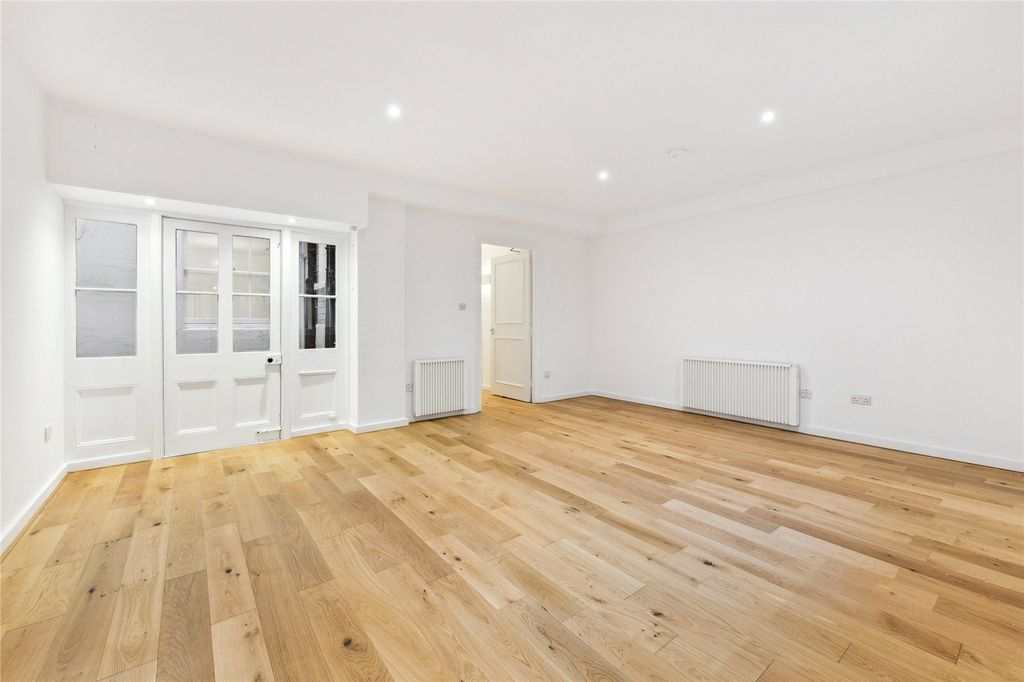 Property photo 1 of 10 Reception Room