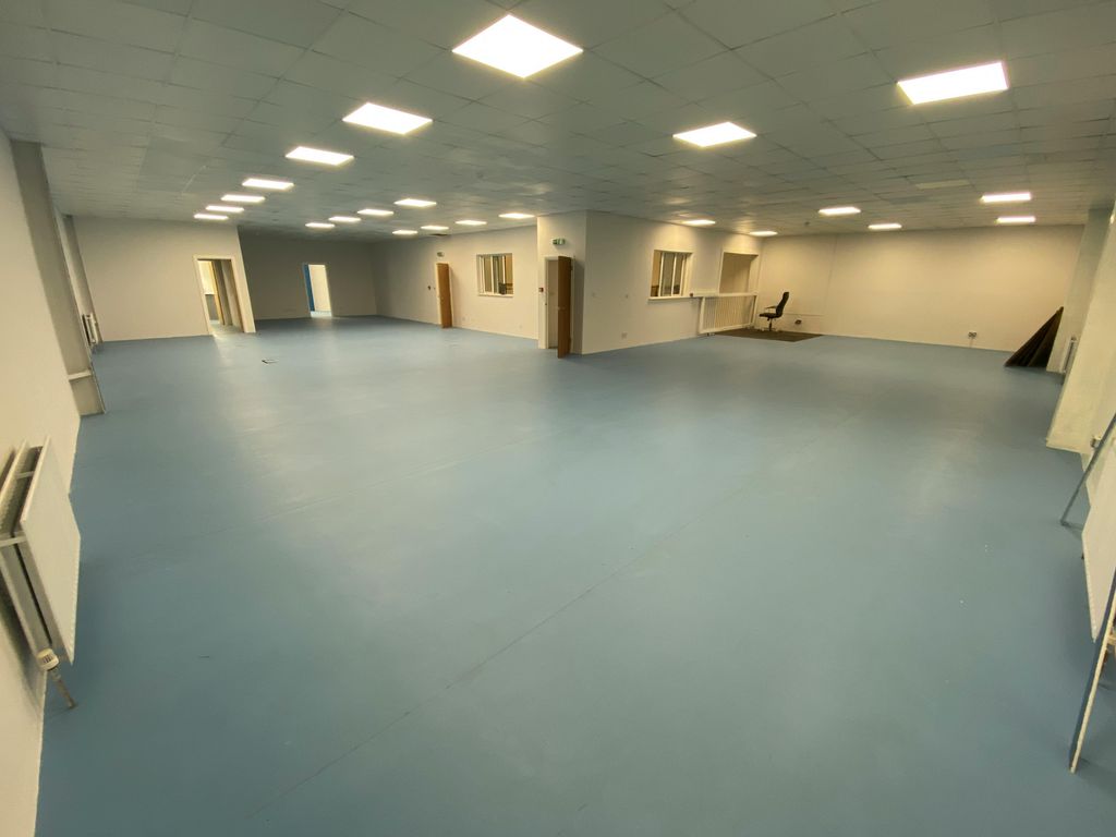 Property photo 3 of 12 Img_4856.Jpeg