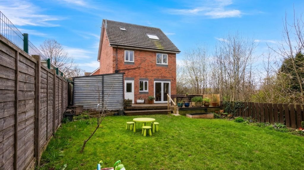 Property photo 2 of 38