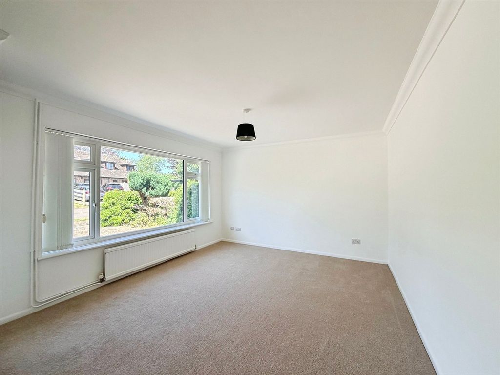 Property photo 3 of 18 Picture No. 48