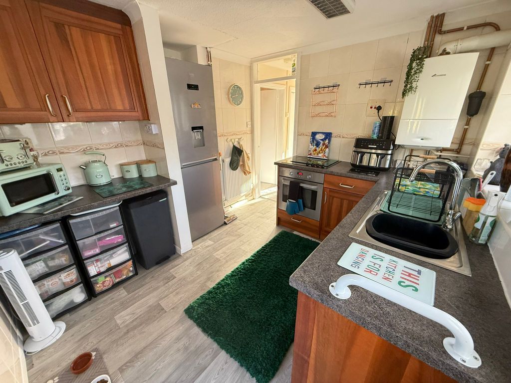 Property photo 3 of 19