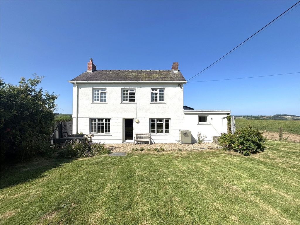 Property photo 2 of 24 Picture No. 27