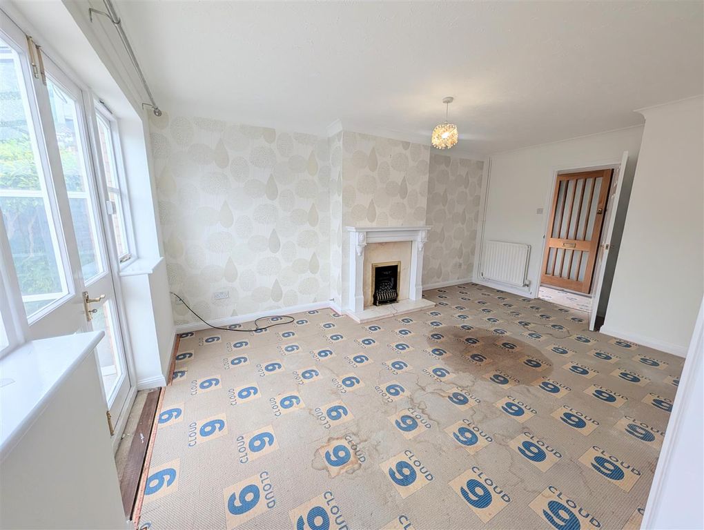 Property photo 3 of 10 Image (2).Jpg