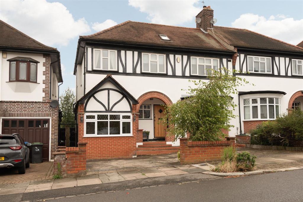 Property photo 1 of 30 Townsend 1.Jpg