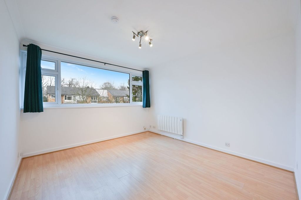 Property photo 2 of 7