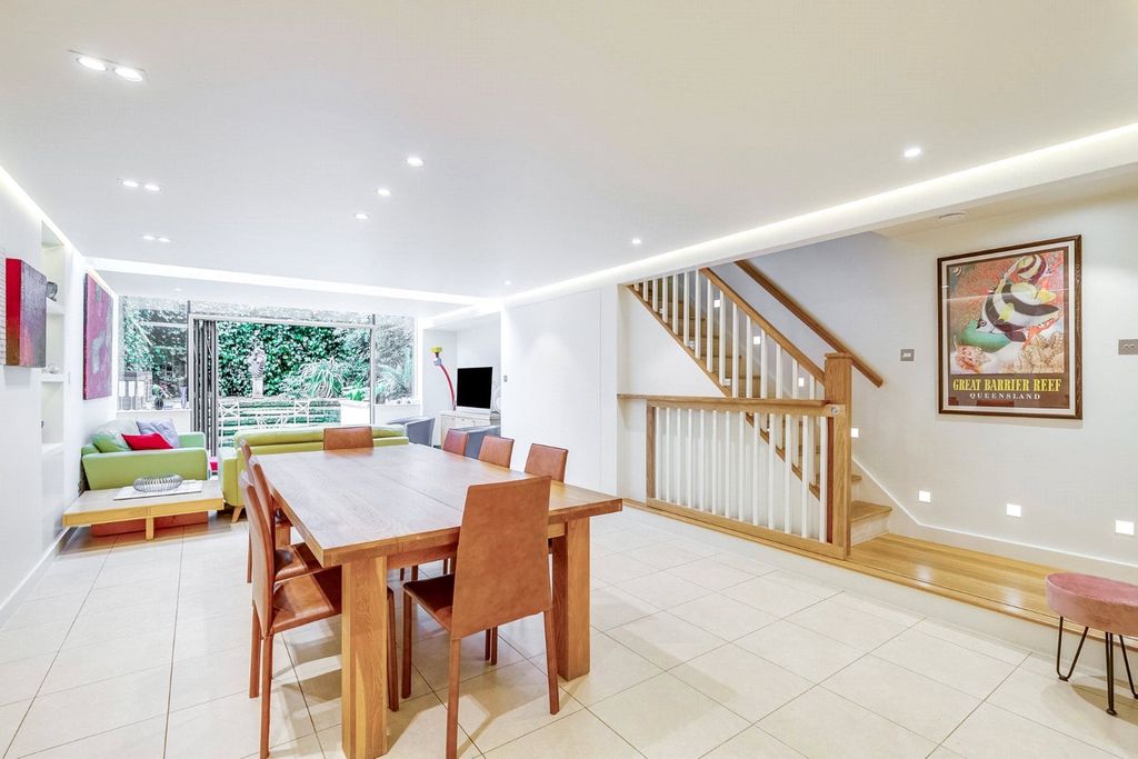 Property photo 2 of 22 Picture No. 55