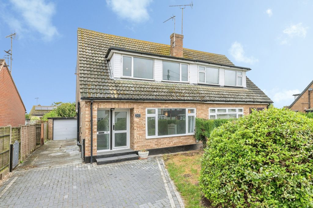 Property photo 1 of 17 Pbox-Img.Jpg