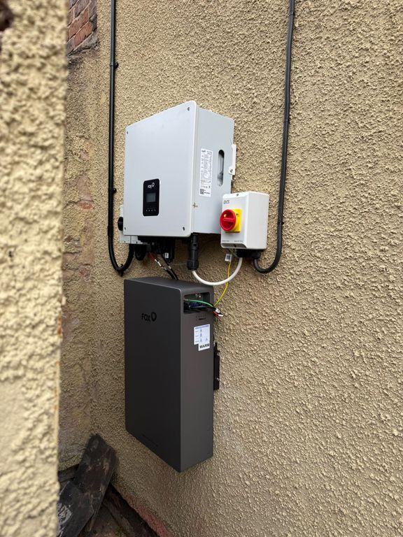 Property photo 3 of 17