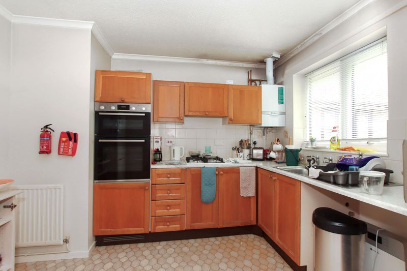 Property photo 2 of 10 Photo 12