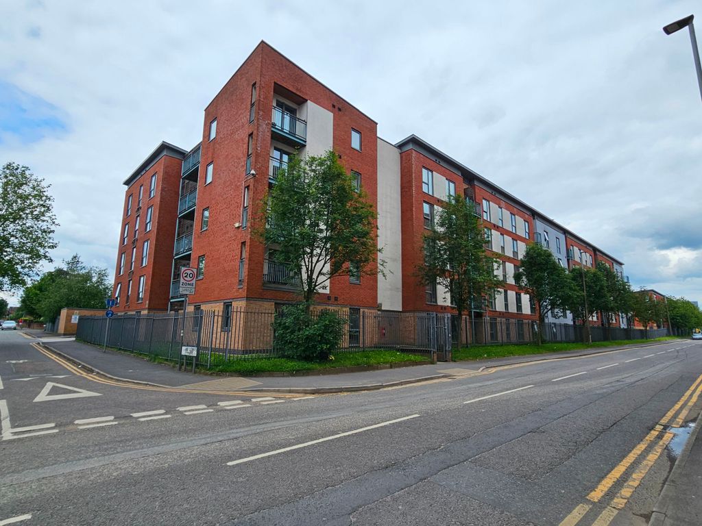 Property photo 1 of 13