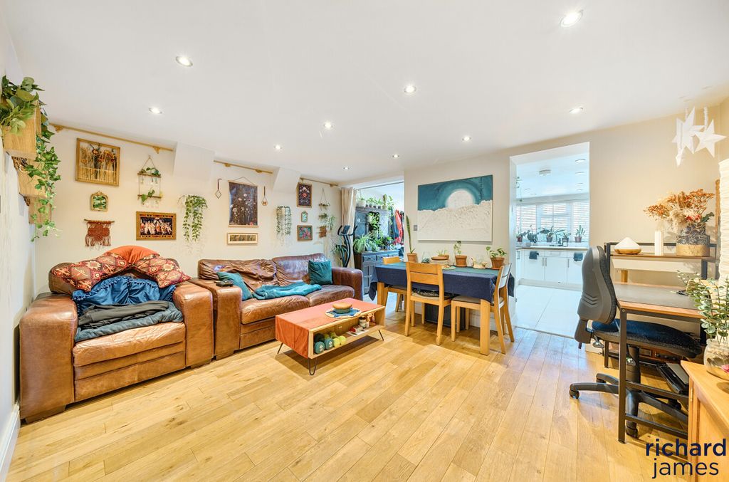 Property photo 2 of 22 874F5Ff68Fdd4Dd68A0B7A28782A48Fa