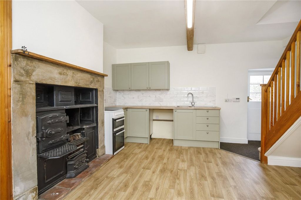 Property photo 2 of 11 Picture No. 26