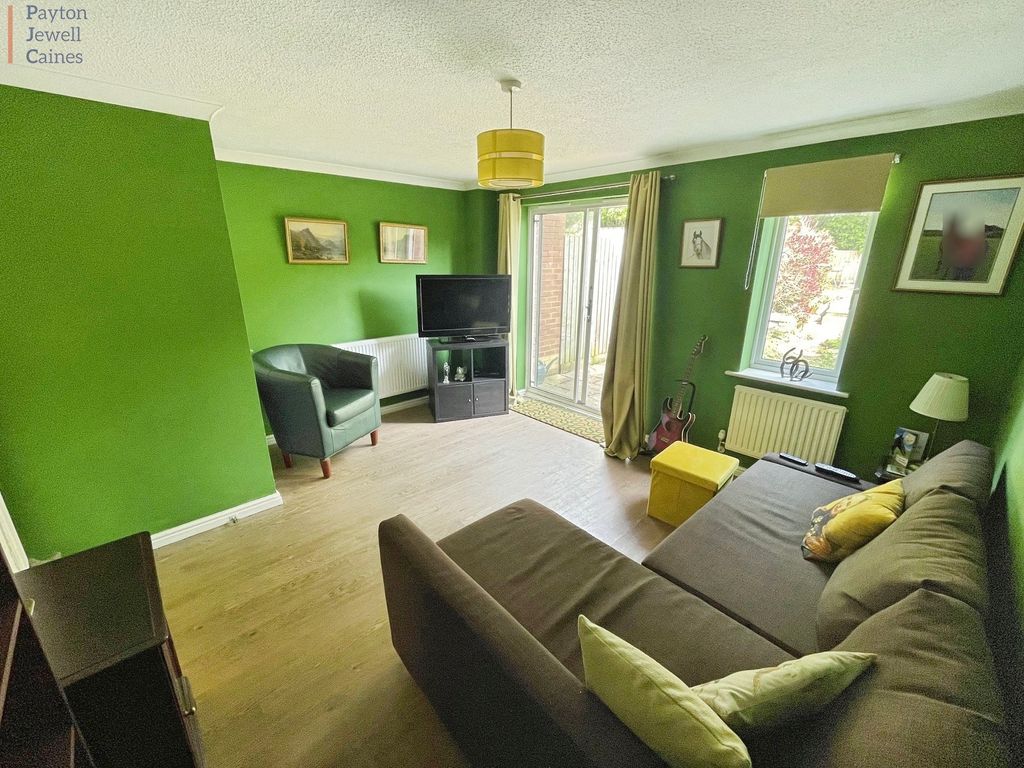 Property photo 2 of 11 Not Specified