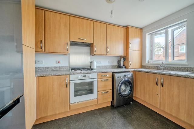 Property photo 2 of 15 Kitchen