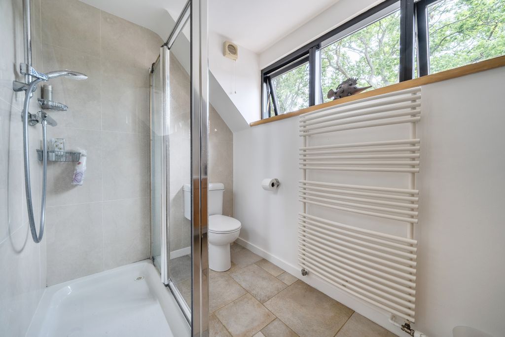 Additional image 21 of 5 bed detached house for saleRoad Running Through, Oxford OX33