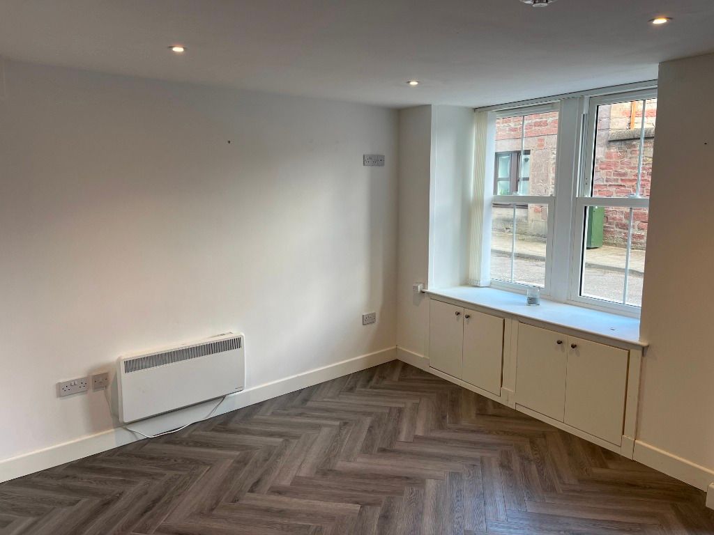 Property photo 3 of 11 Photo 3