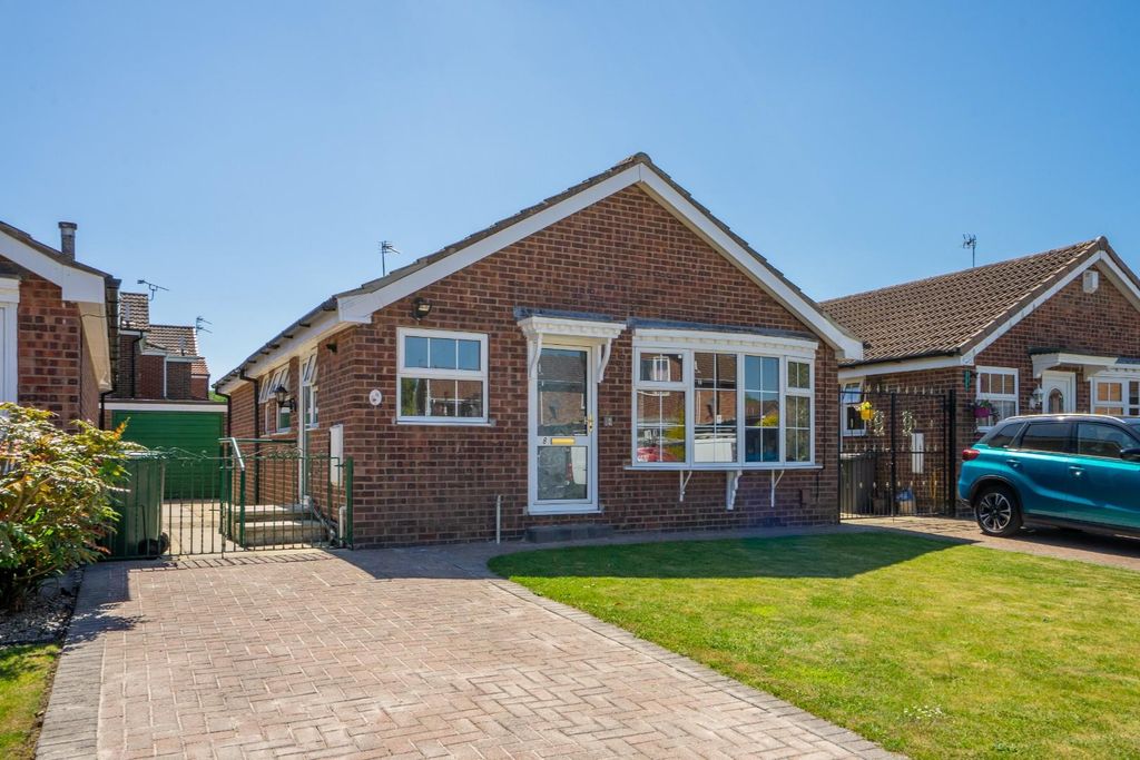 Property photo 1 of 11 8Rw-13.Jpg