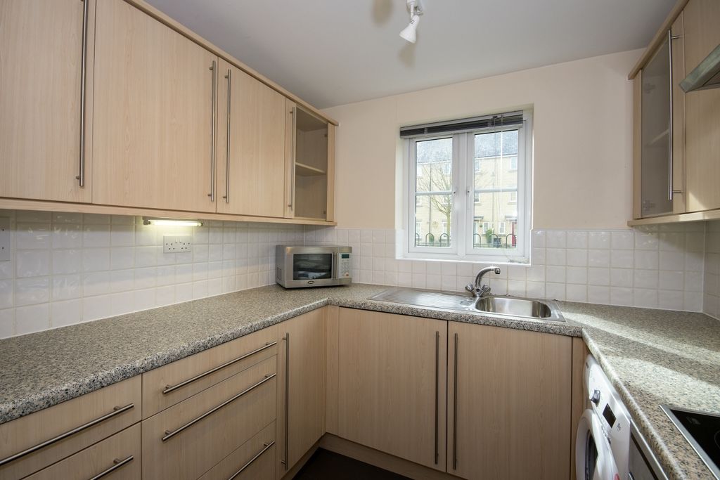 Property photo 3 of 5 Image (109)